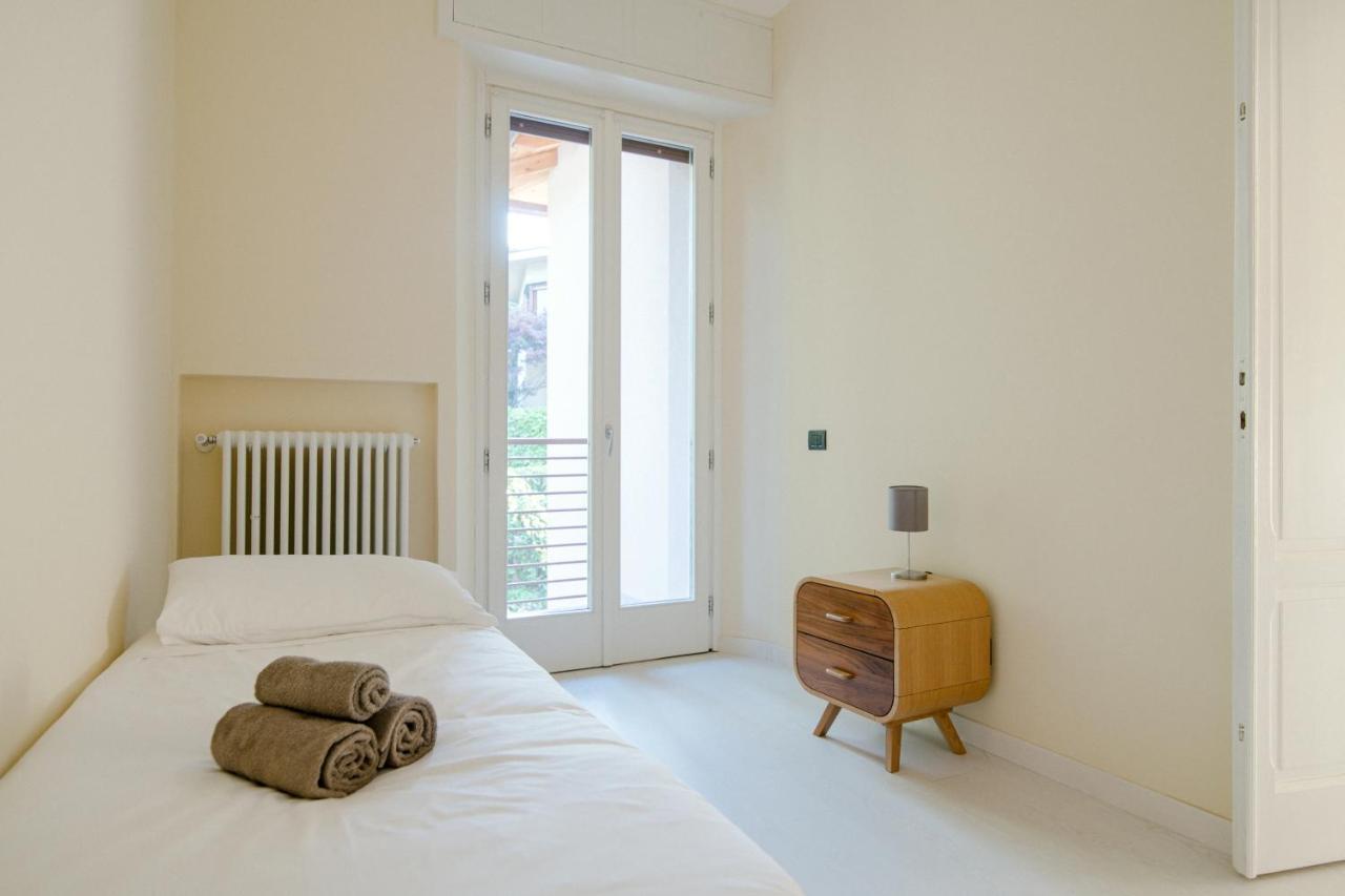 Villa Vittoria - The House Of Travelers Cernobbio Buitenkant foto